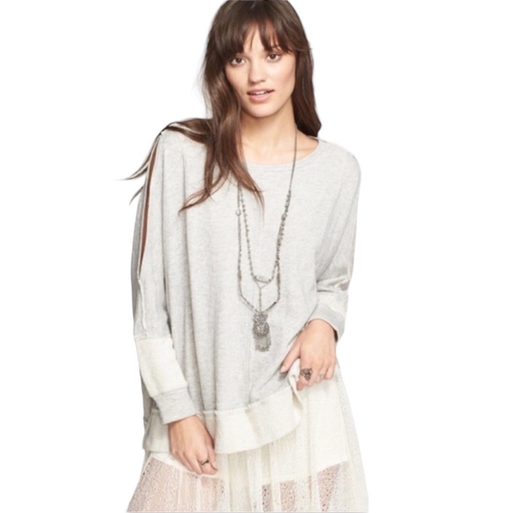 Free People Dandelion Pullover ‘Cold Shoulder’ Sweater Top, Grey & White…